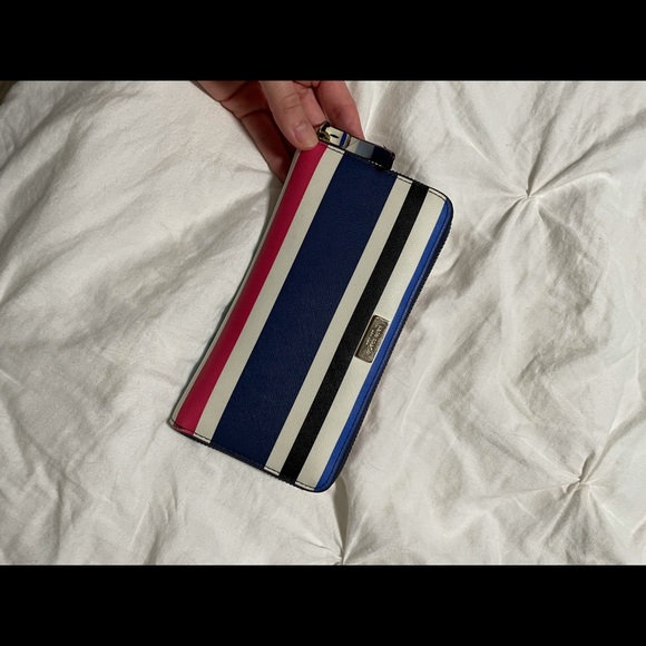 Kate Spade multi color wallet - Picture 1 of 6